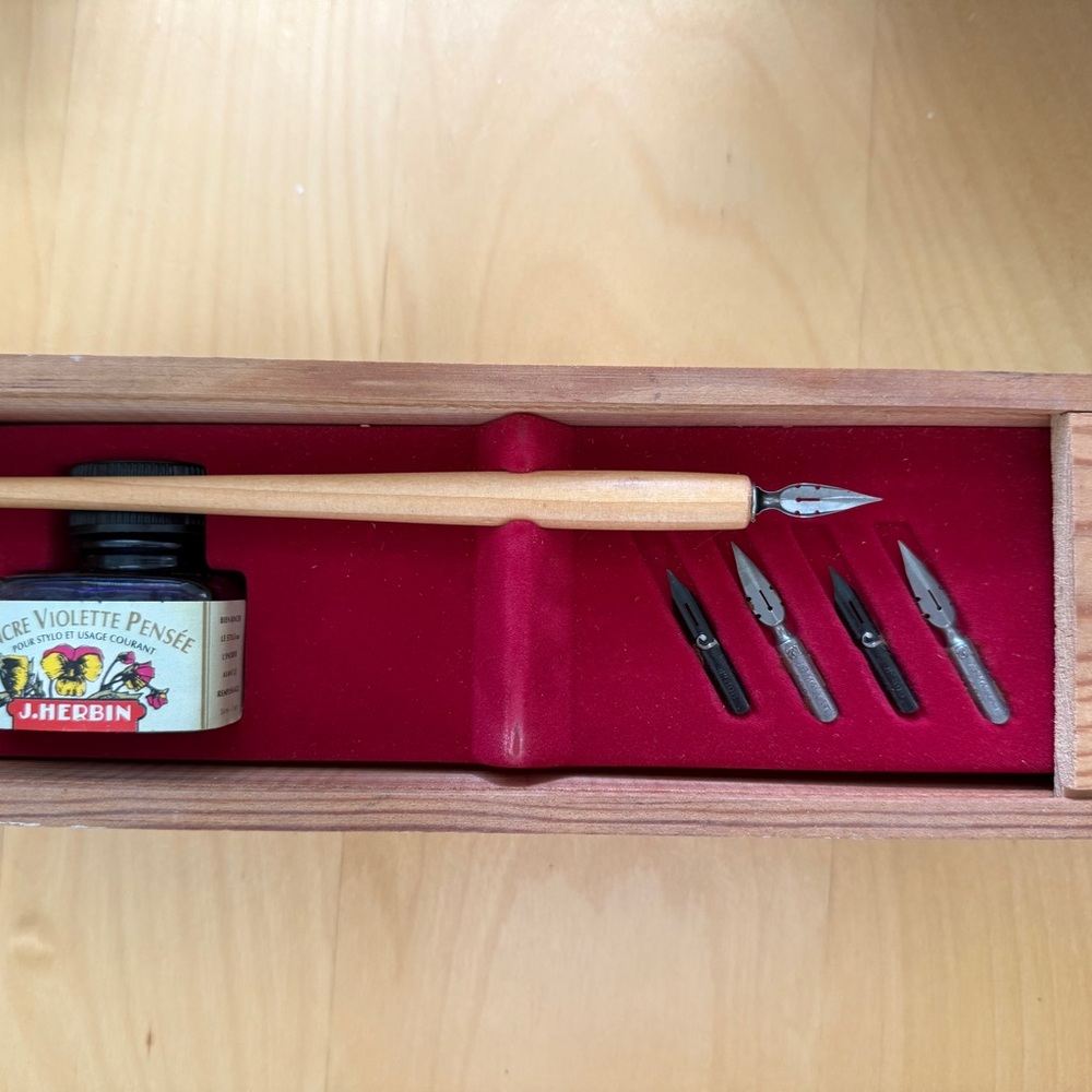 J. Herbin Wooden Ink Box & Calligraphy Set with Ink & 4 Extra Tips